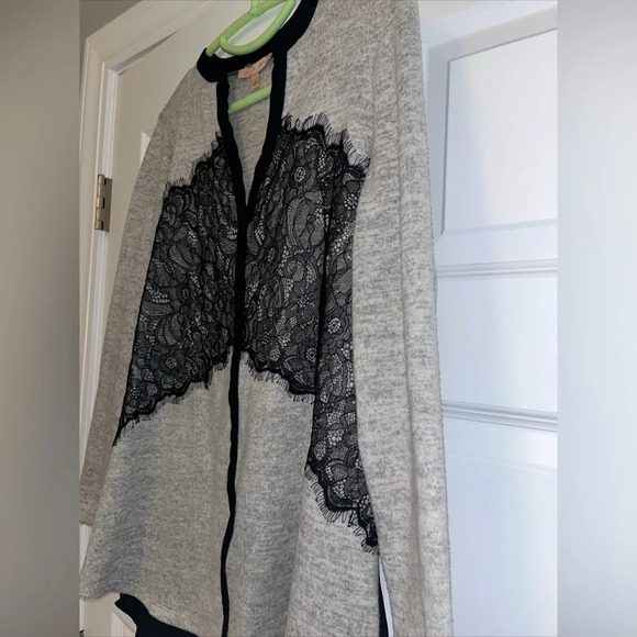 Gibson Latimer Women’s Sweater Black Gray Lace Size Large - Picture 4 of 7